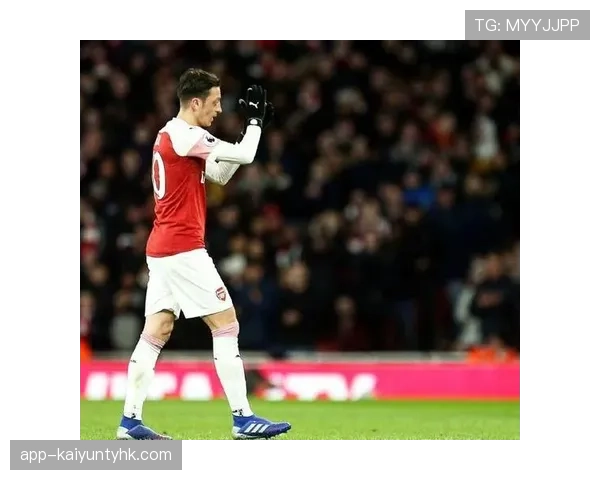 厄德高本赛季关键战前插直塞效率下滑，撕破防线能力较上赛季明显回撤